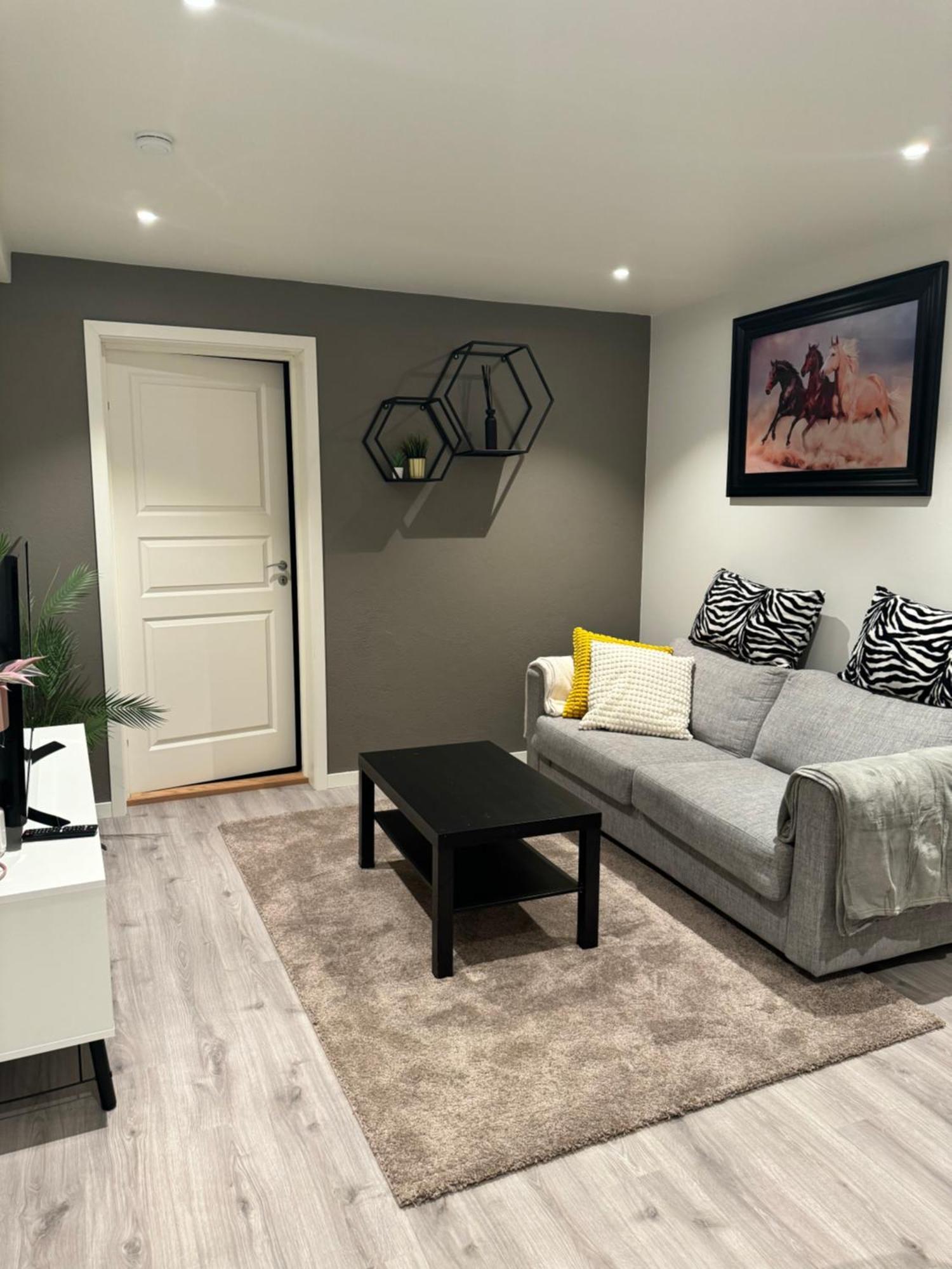 Home For Your Trip 10 Minutes From Oslo Airport With Free Parking Klofta Exteriér fotografie